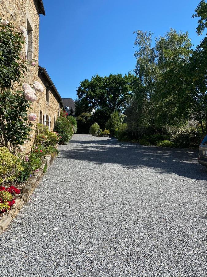 Manoir De Beaupre Bed & Breakfast วานส์ ภายนอก รูปภาพ